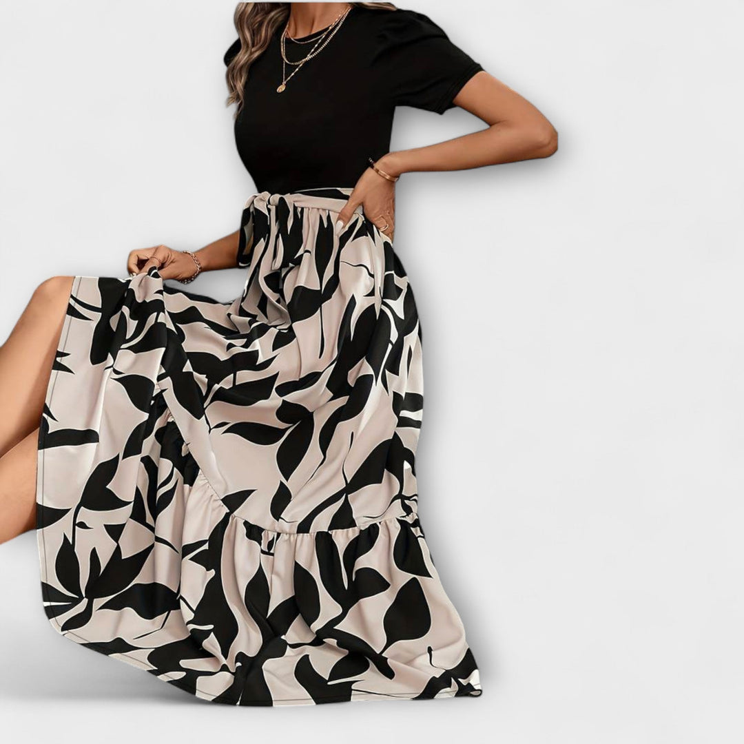 Damen Sommerkleid mit Blumenmuster - Rundhalsausschnitt und Kurzarm