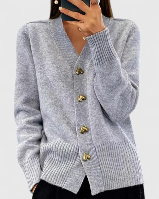 Eleganter Strickcardigan Damen mit Herzknöpfen