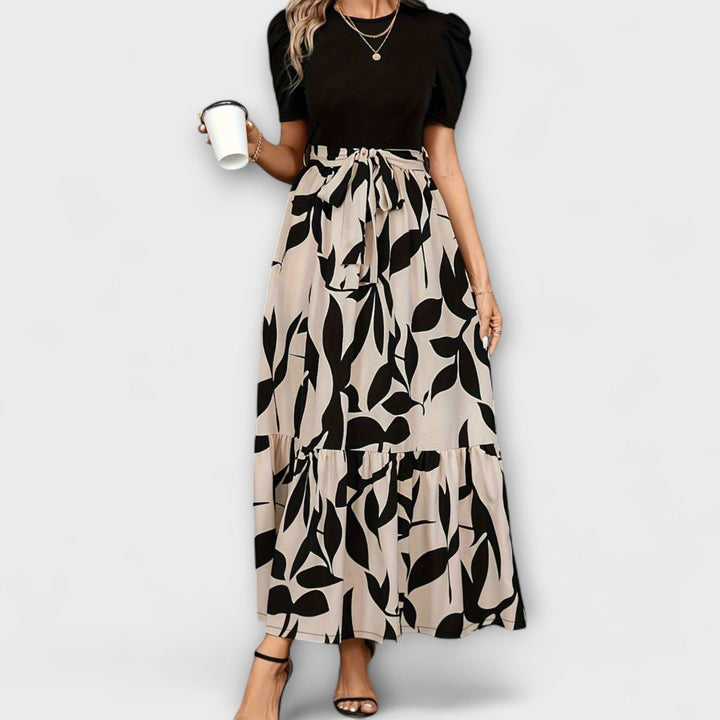 Damen Sommerkleid mit Blumenmuster - Rundhalsausschnitt und Kurzarm