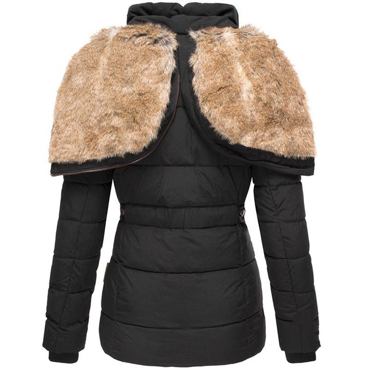 Damen Winterjacke mit Kunstfell-Kapuze - Warme Steppjacke Tailliert