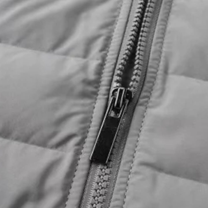 Warme Kapuzen Daunenjacke für Herren - Gesteppt und Leicht