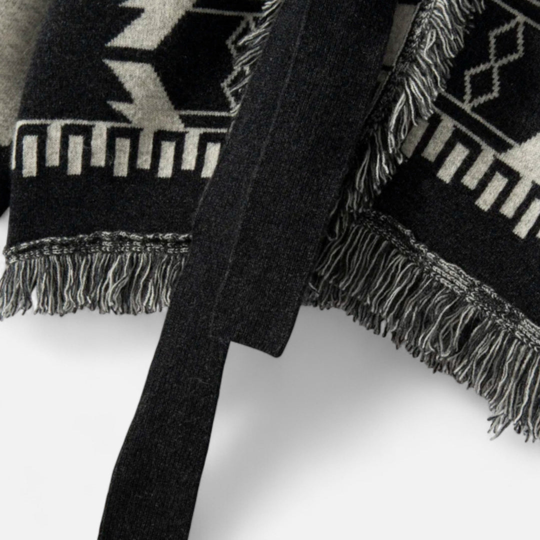 Luxuriöse Kaschmir Jacquard Strickjacke mit Quasten für Damen