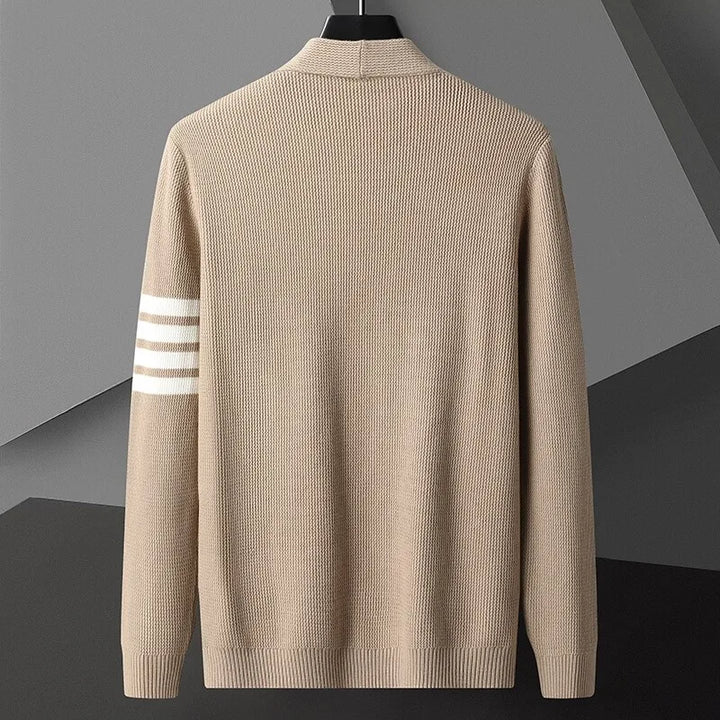 Herren Strick-Cardigan mit Knopfleiste und Fronttaschen - Klassisch Elegant