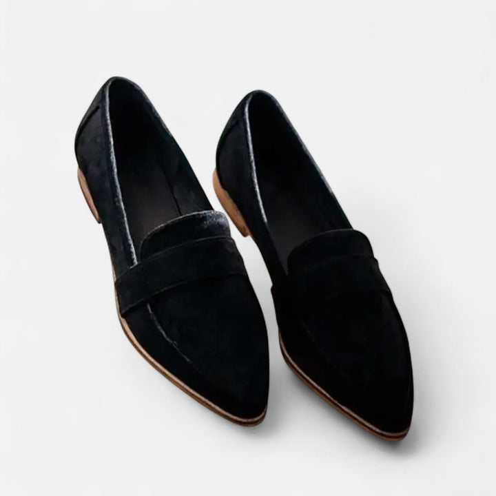 Elegante Retro Spitz Slipper für Damen