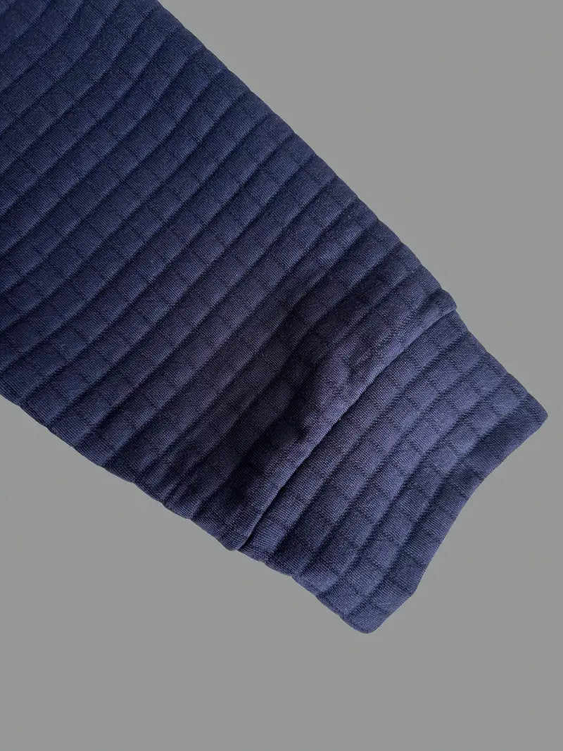 Strukturiertes Herren Poloshirt mit modernem Design