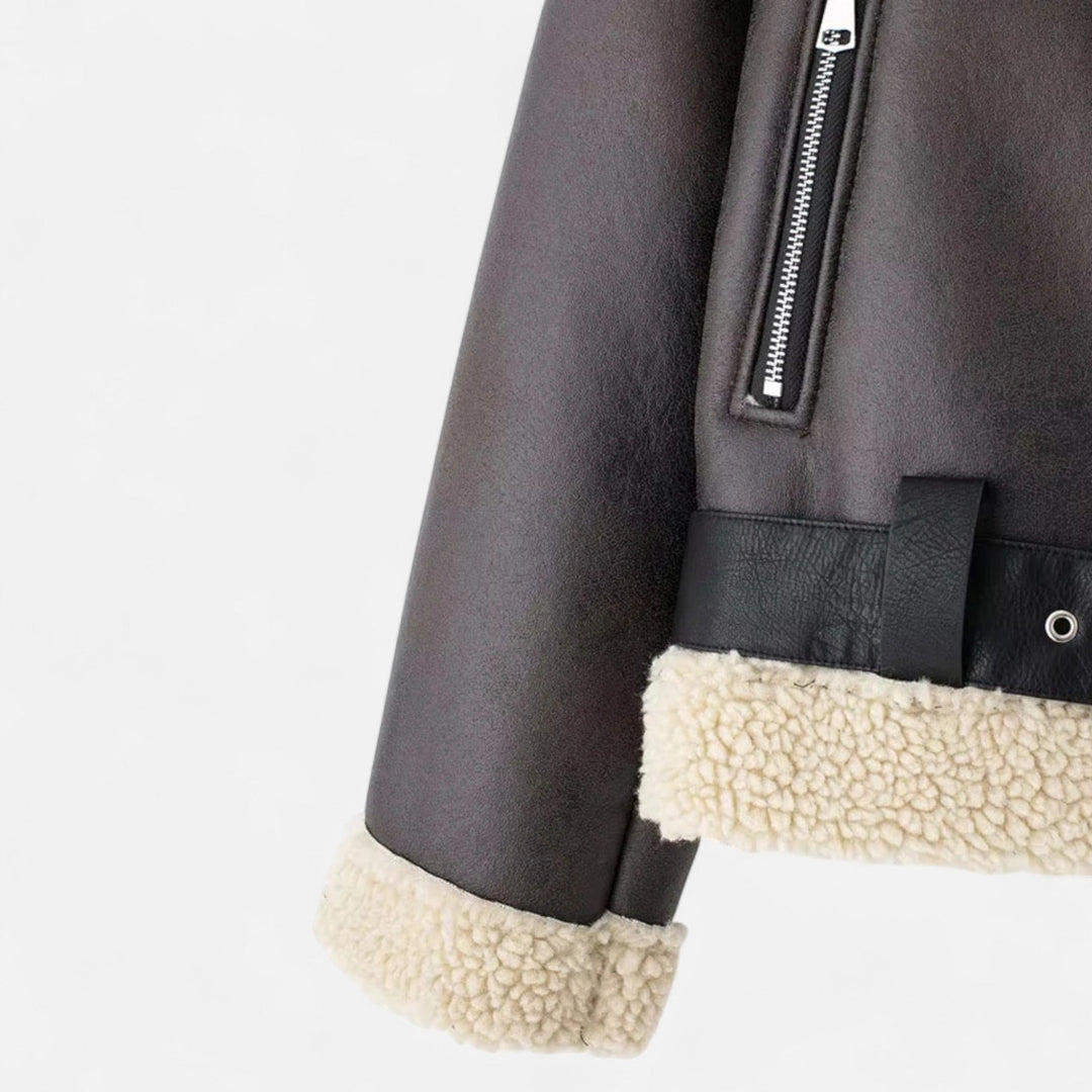 Elegante taillierte Damen Wildleder-Lederjacke