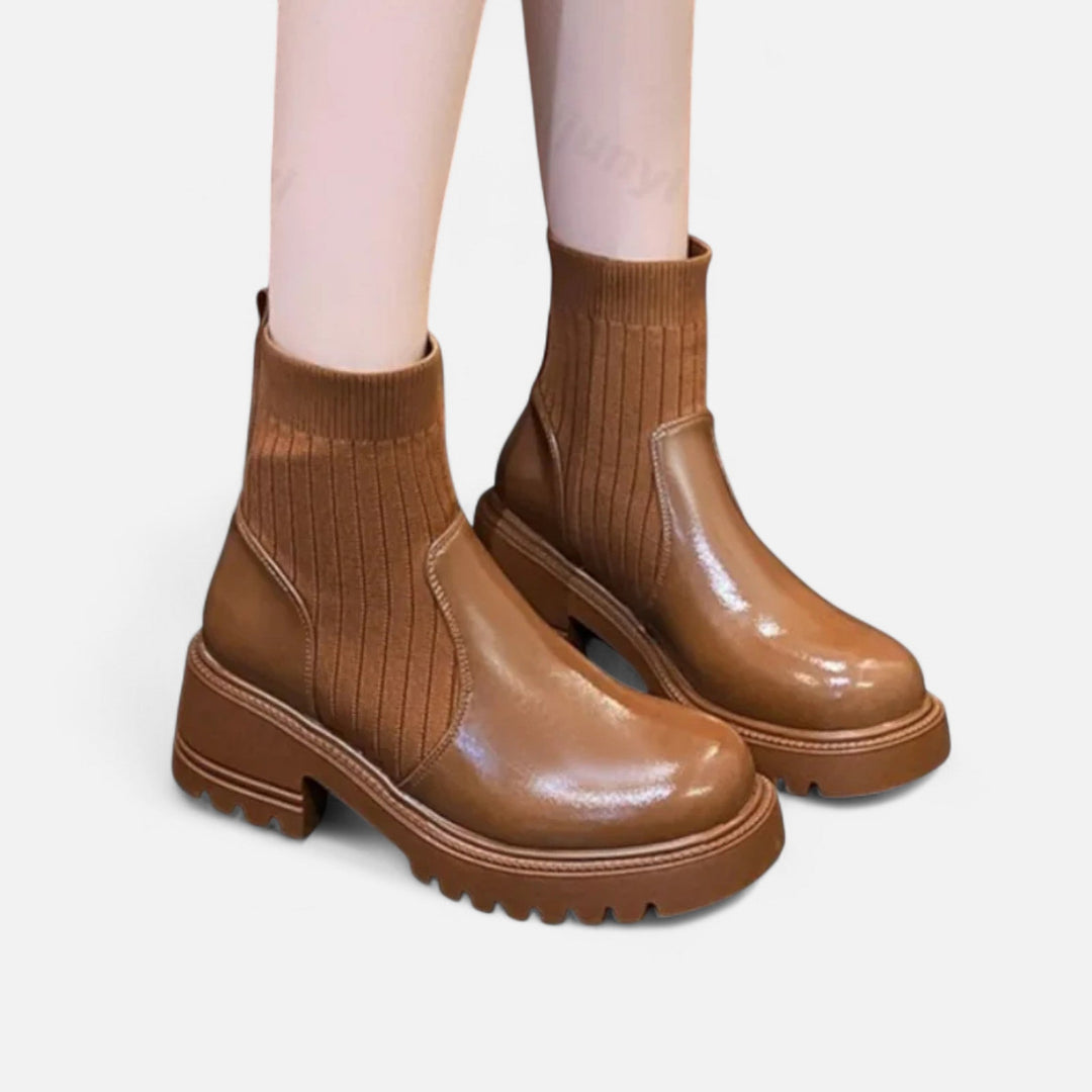 Elegante Damen Stiefeletten mit Blockabsatz - Slip-On Design