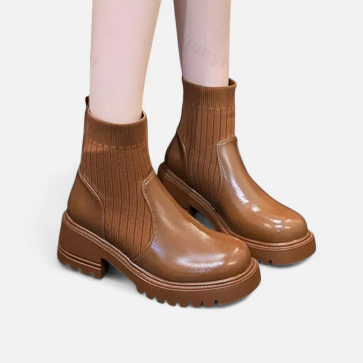 Elegante Damen Stiefeletten mit Blockabsatz - Slip-On Design