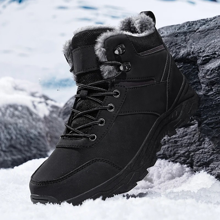 Warme Herren Winterstiefel mit Fell-Obermaterial - Knöchelhohe Schnürstiefel