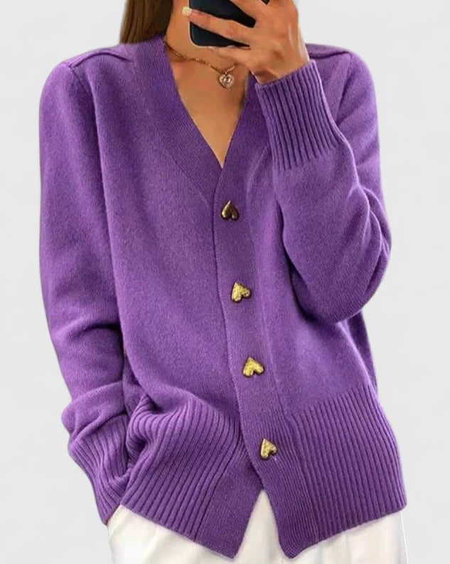 Eleganter Strickcardigan Damen mit Herzknöpfen