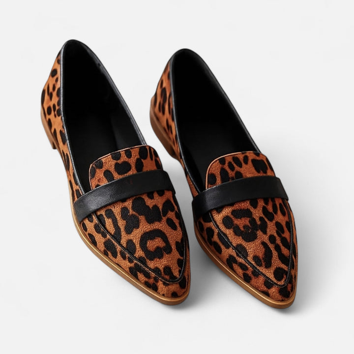 Elegante Retro Spitz Slipper für Damen